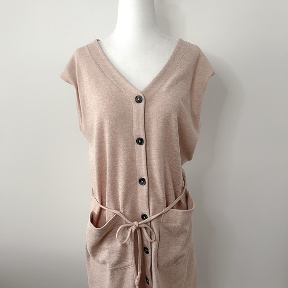 Lolë Pink Sand Madira Dress Size Medium - Picture 10 of 16